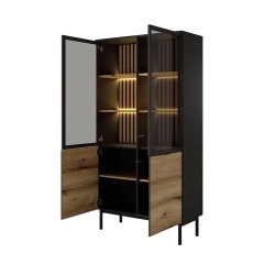 Showcase high LANG (A) with lighting